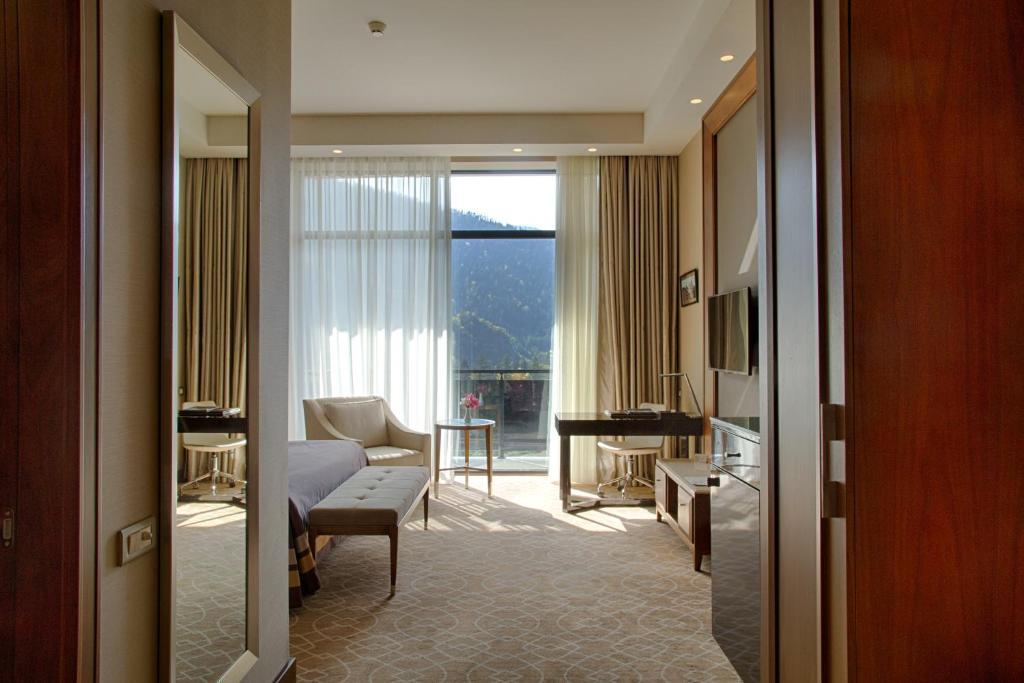 Borjomi Likani Hotel, Bordzjomi Buitenkant foto