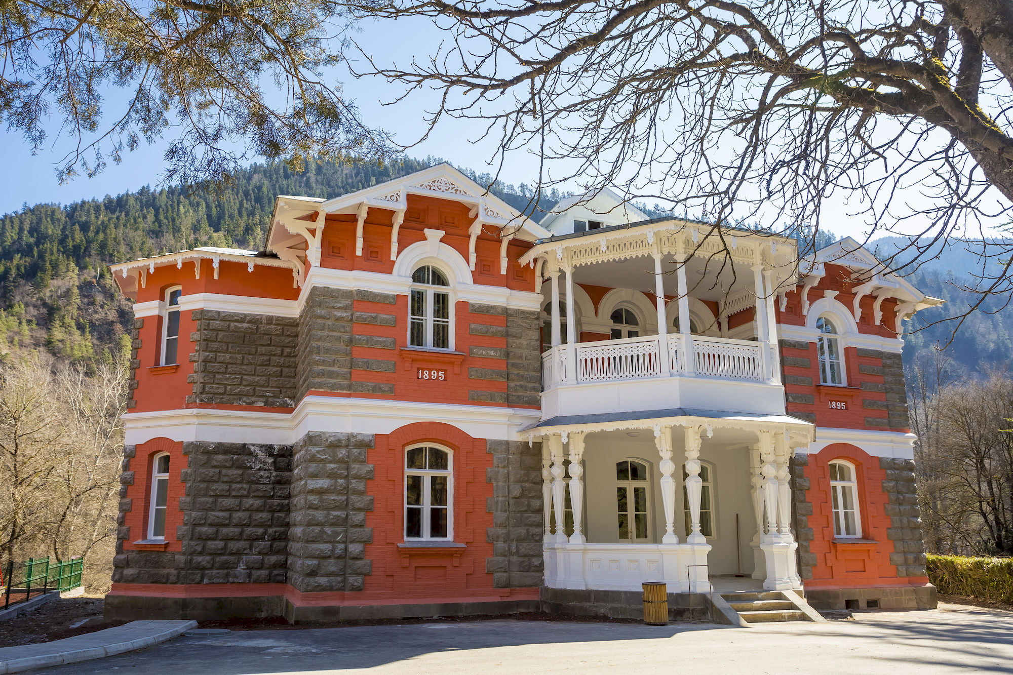 Borjomi Likani Hotel, Bordzjomi Buitenkant foto